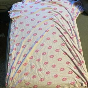 Victoria's Secret White and Pink T-Shirt